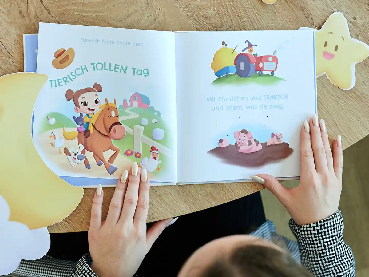Personalisiertes Bauernhofbuch für Kinder, in dem Tiere ihnen helfen, sich bettfertig zu machen.		