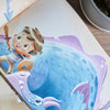 Eine der Illustrationen des personalisierten Geburtstagsbuchs für Kinder zum zweiten Geburtstag.
